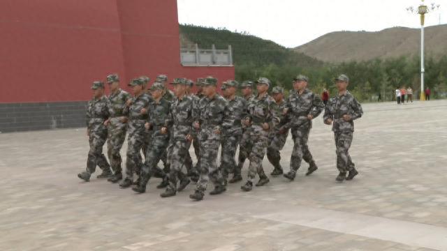 【会宁好典型】葛棣：红色基因铸底色 携笔从AG九游戎正青春(图11)