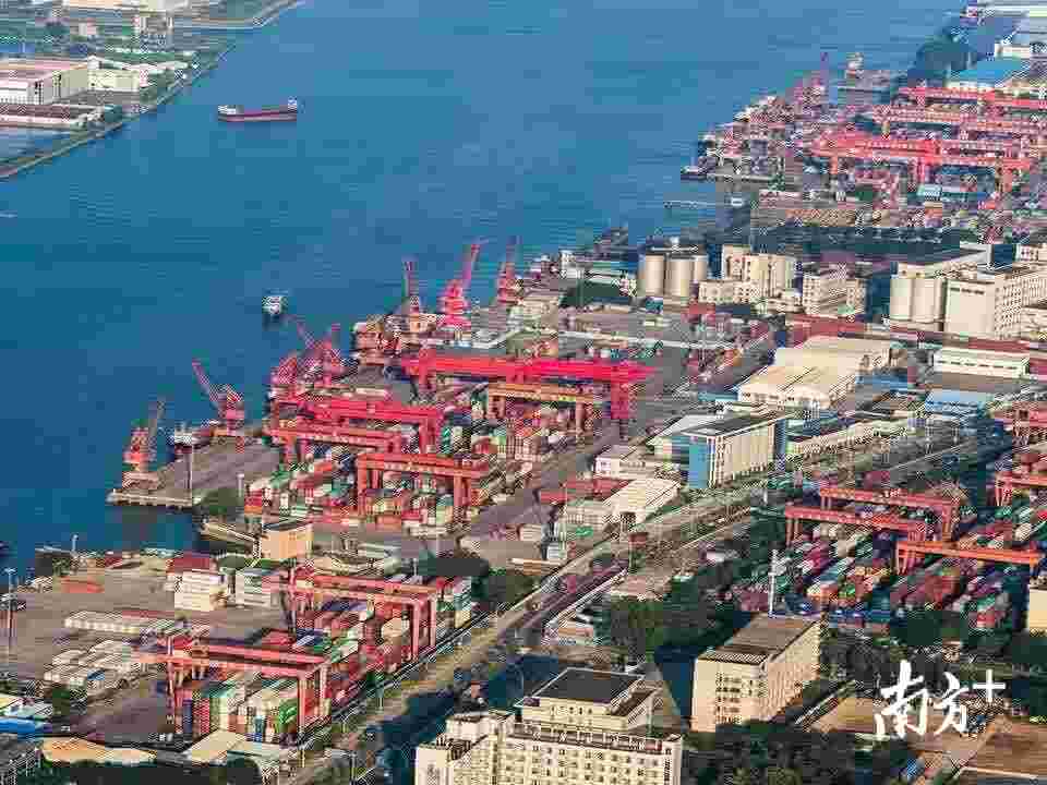 九游会同比增长69%今年1-7月中山外贸进出口增幅位列珠三角第一(图1)